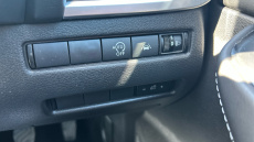 Nissan Qashqai 1.3 DiG-T MH N-Connecta 5dr Petrol Hatchback